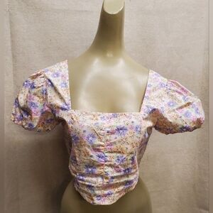 Pretty Spring Floral Crop Top in size L